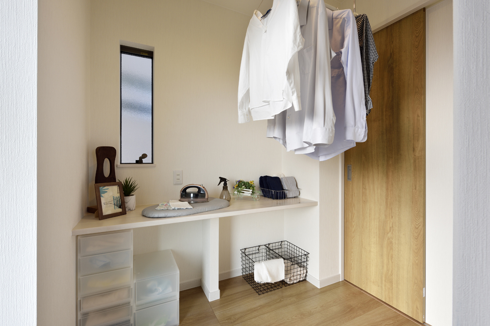 〜家事効率の良い家〜 ユーティリティルームとリビング収納