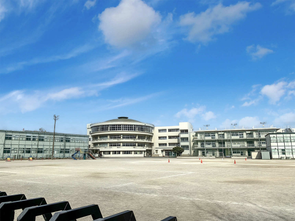 朝日小学校