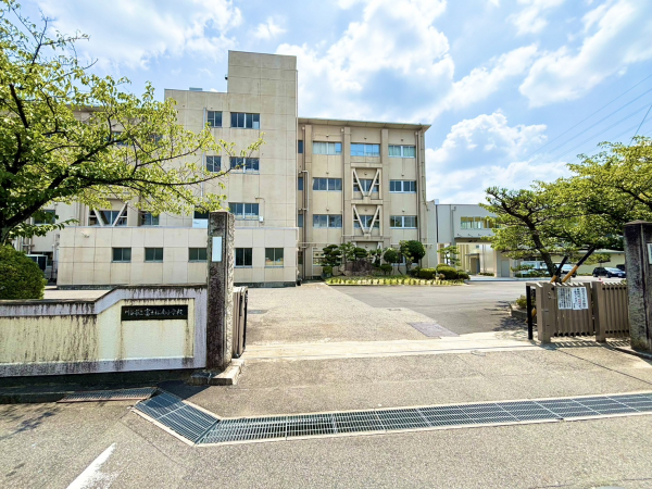 富士松南小学校