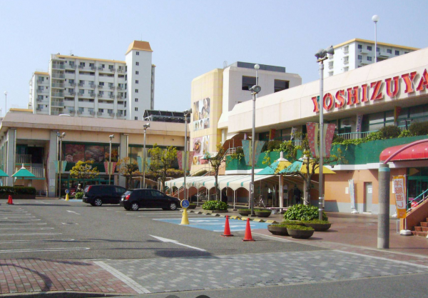 ヨシヅヤ 師勝店