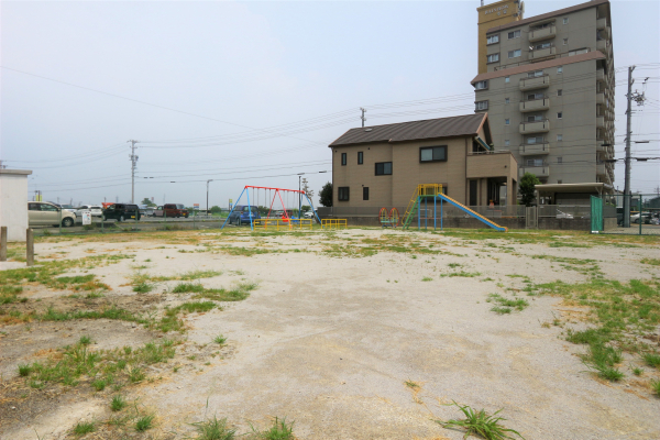 安松ちびっ子広場